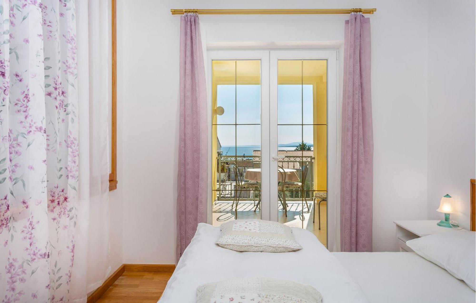 Nice Apartment In Krk With House Sea View クルク エクステリア 写真